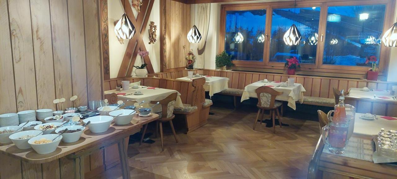Hotel Garni Panoramik Ortisei Exterior foto