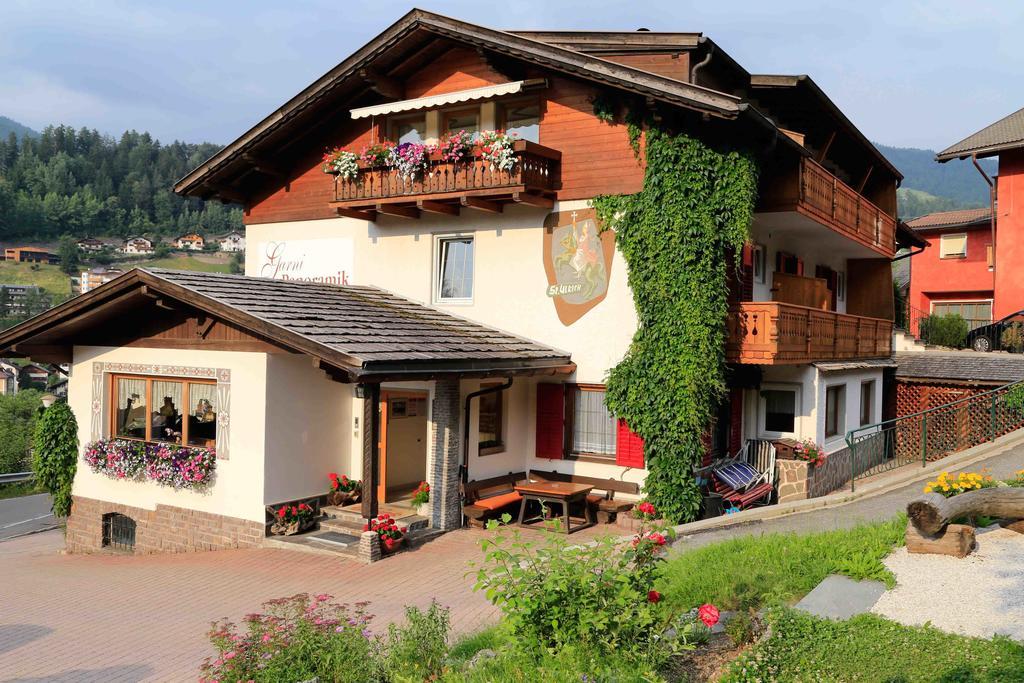 Hotel Garni Panoramik Ortisei Exterior foto